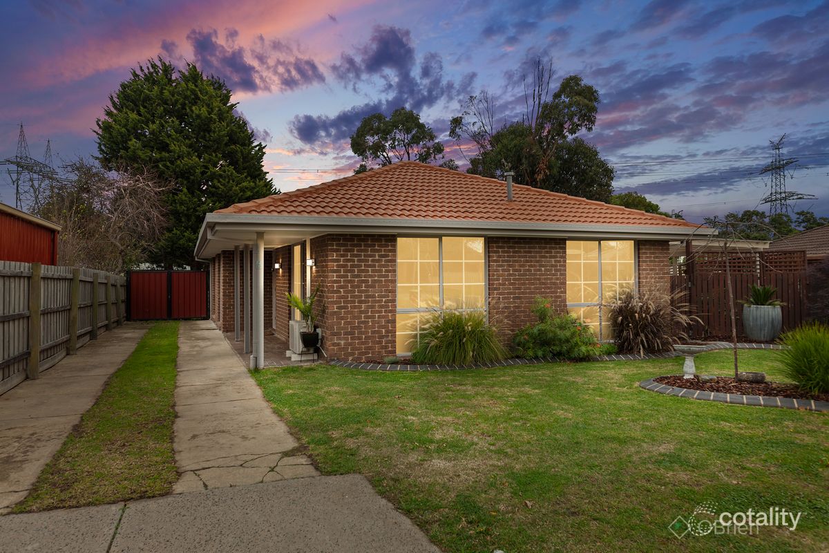 6 South Charles Ct, Cranbourne, VIC 3977