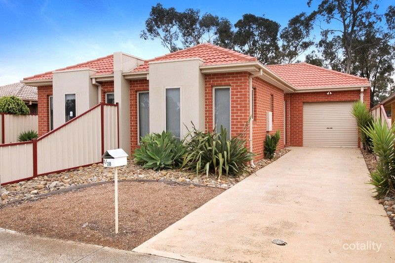 1/28 Coburns Rd, Melton South, VIC 3338