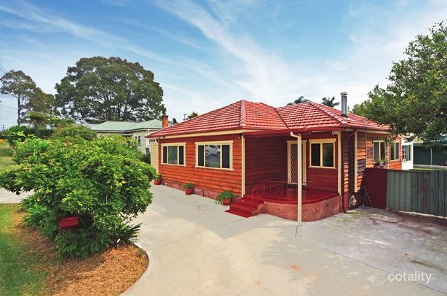 57 Kalandar St, Nowra, NSW 2541