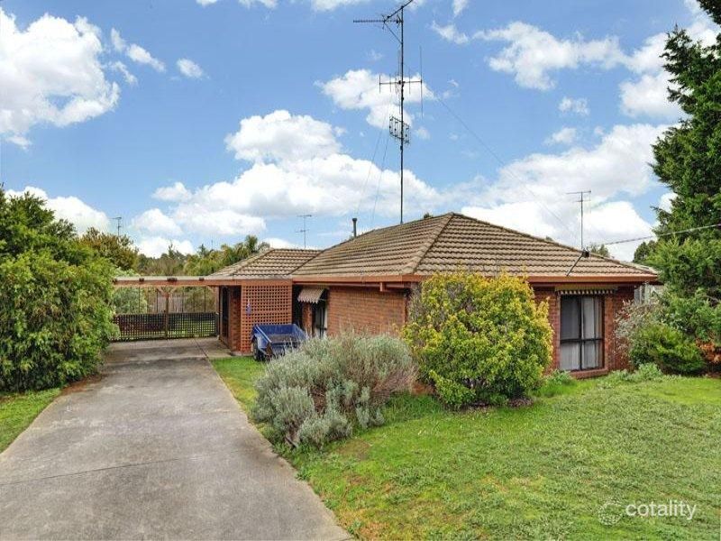 23 Mylson Ave, Broadford, VIC 3658