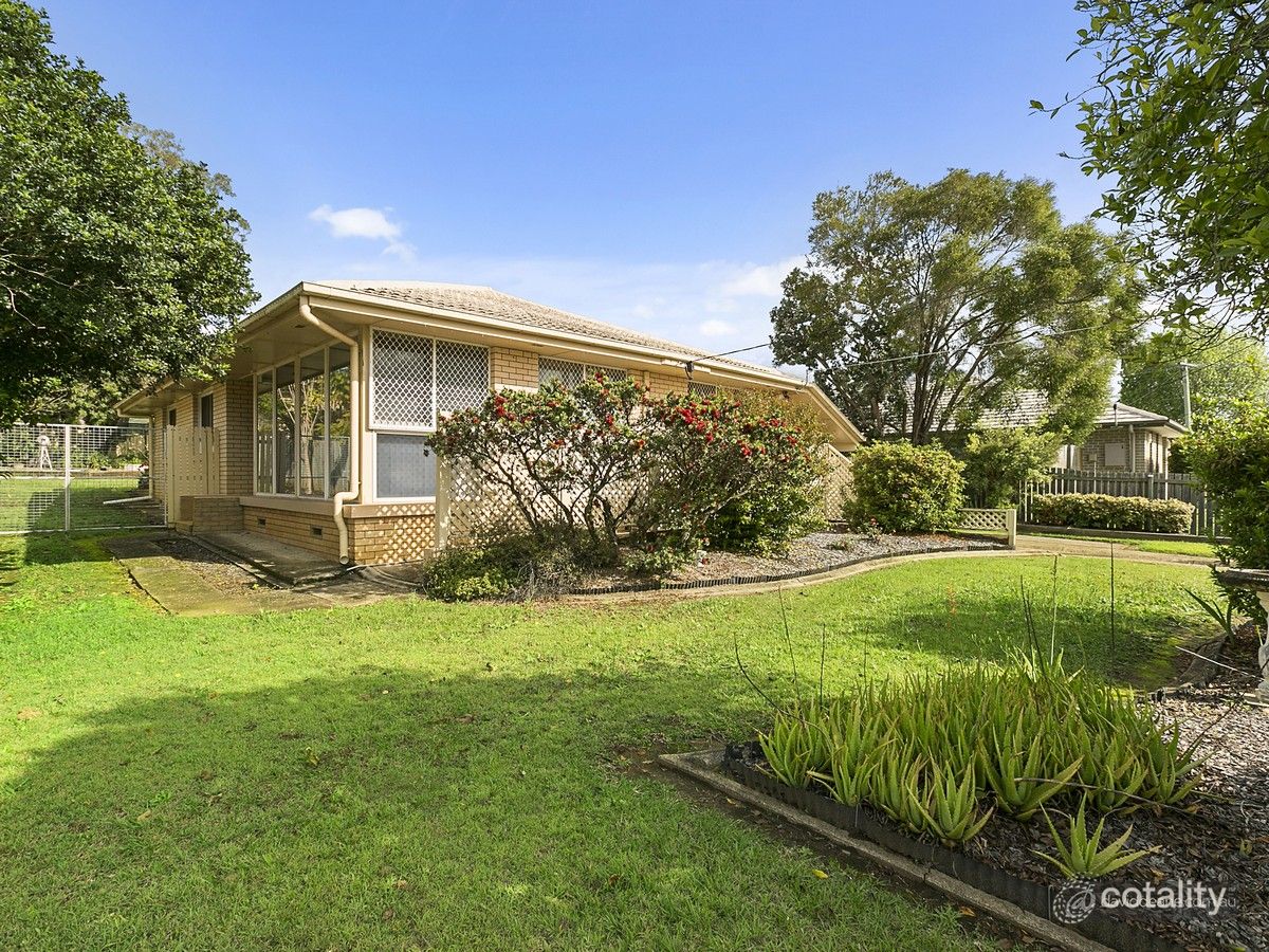 4 Windrest St, Strathpine, QLD 4500