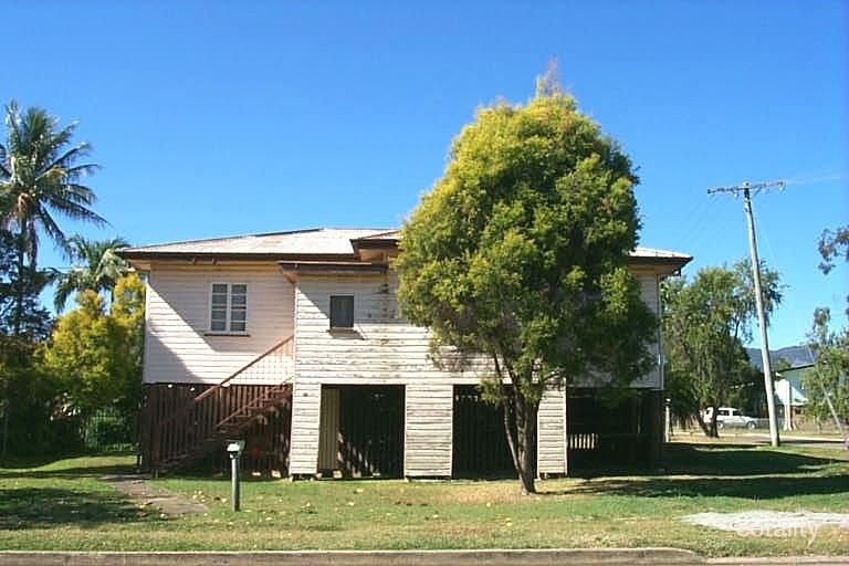 98 Haynes St, Park Avenue, QLD 4701