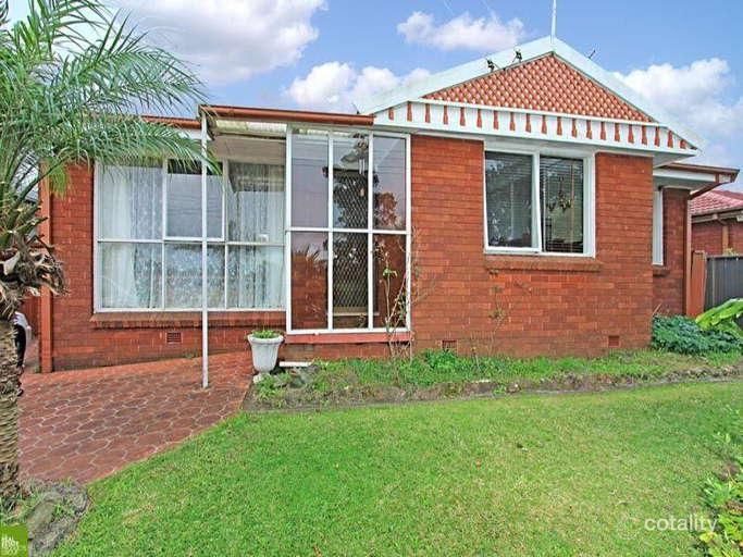 6 Avalon Tce, Figtree, NSW 2525