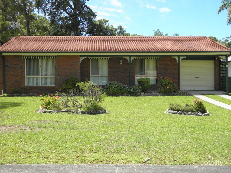 10 Claylands Dr, St Georges Basin, NSW 2540