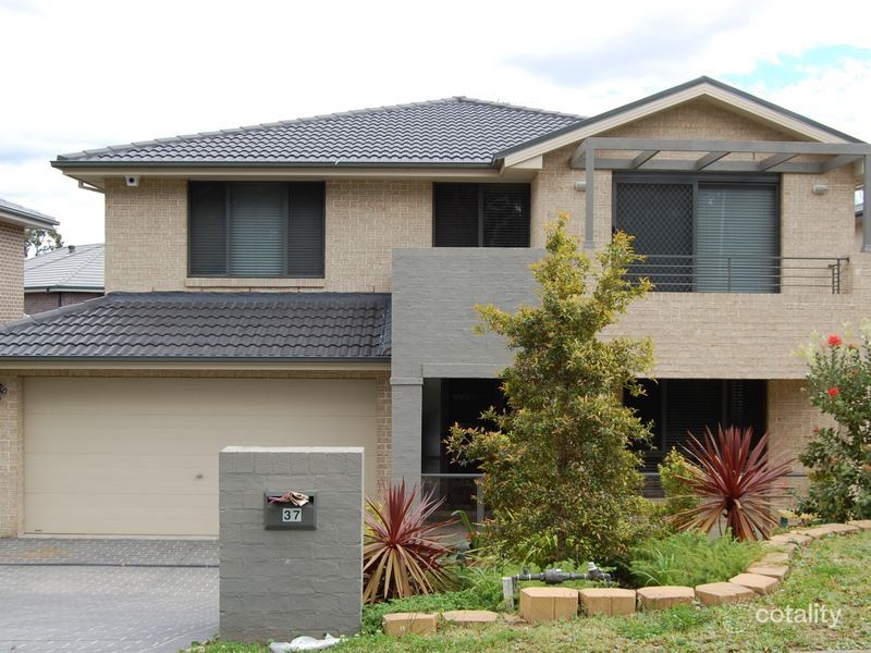 37 Mebbin Cct, Woongarrah, NSW 2259