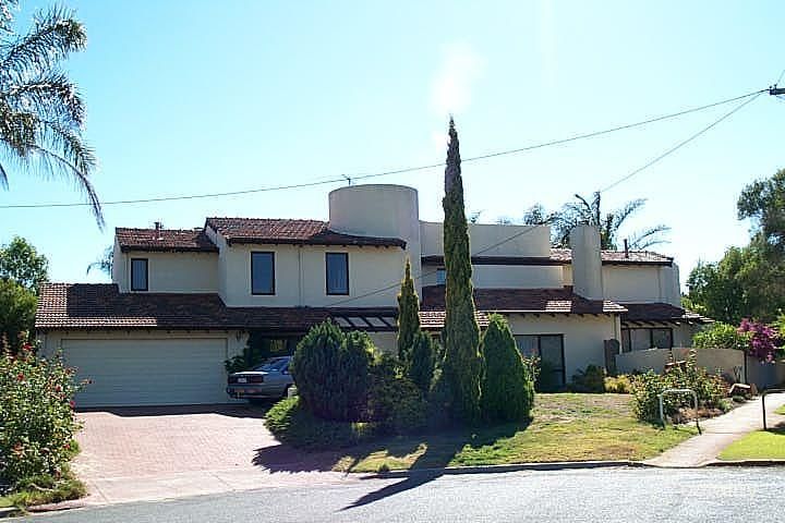 11 Kruger Pl, Booragoon, WA 6154