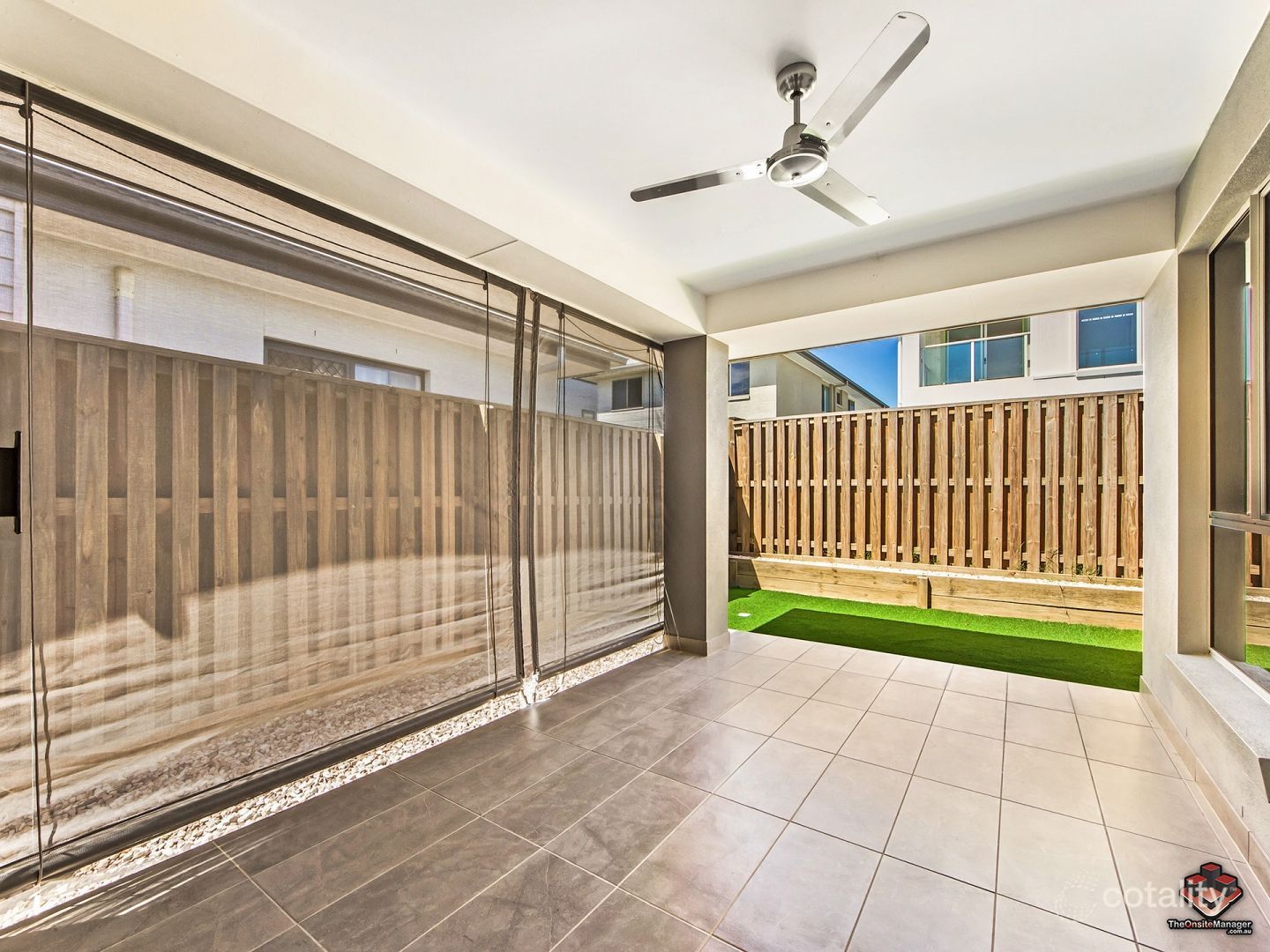 8 Field St, Helensvale, QLD 4212