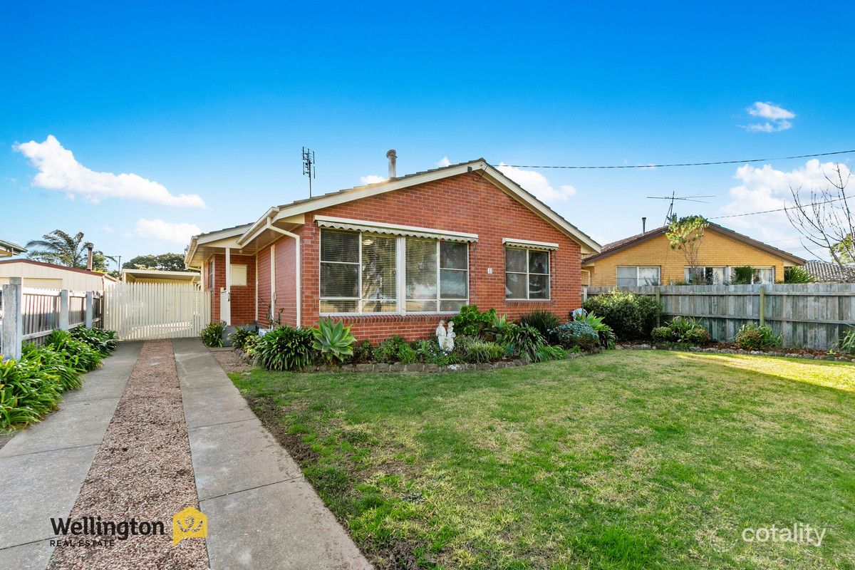 11 Gibsons Rd, Sale, VIC 3850