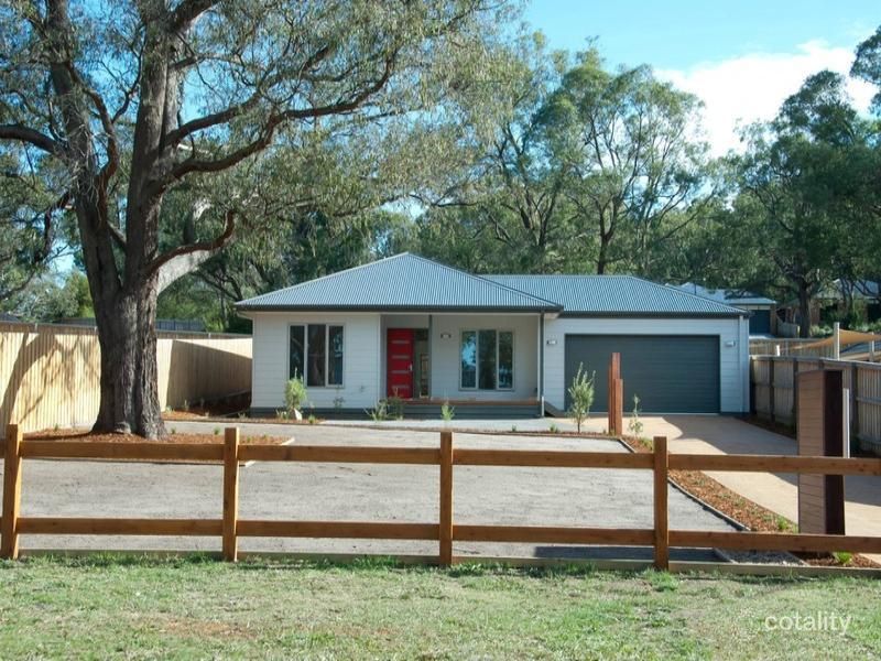 34 Douglas Pde, Yarra Junction, VIC 3797