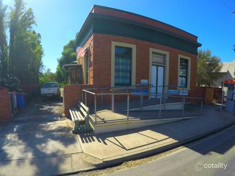 13 Devenish Rd, St James, VIC 3727