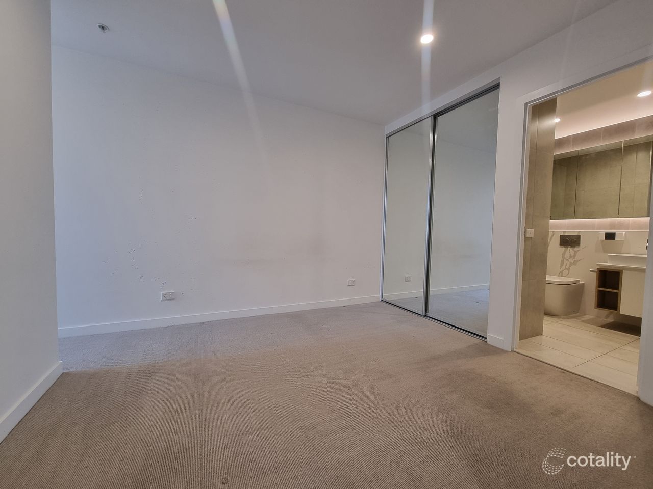 313/1060 Dandenong Rd, Carnegie, VIC 3163