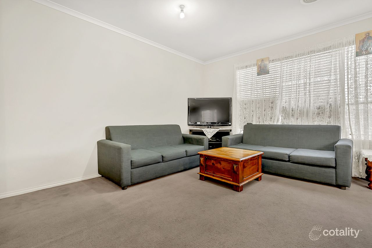14 Hilton St, Craigieburn, VIC 3064