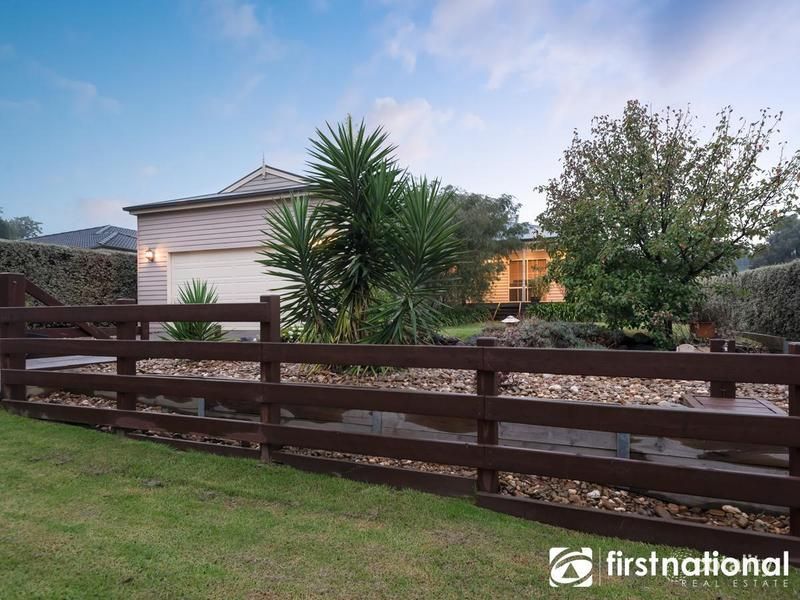 8 Nylander Rd, Bunyip, VIC 3815