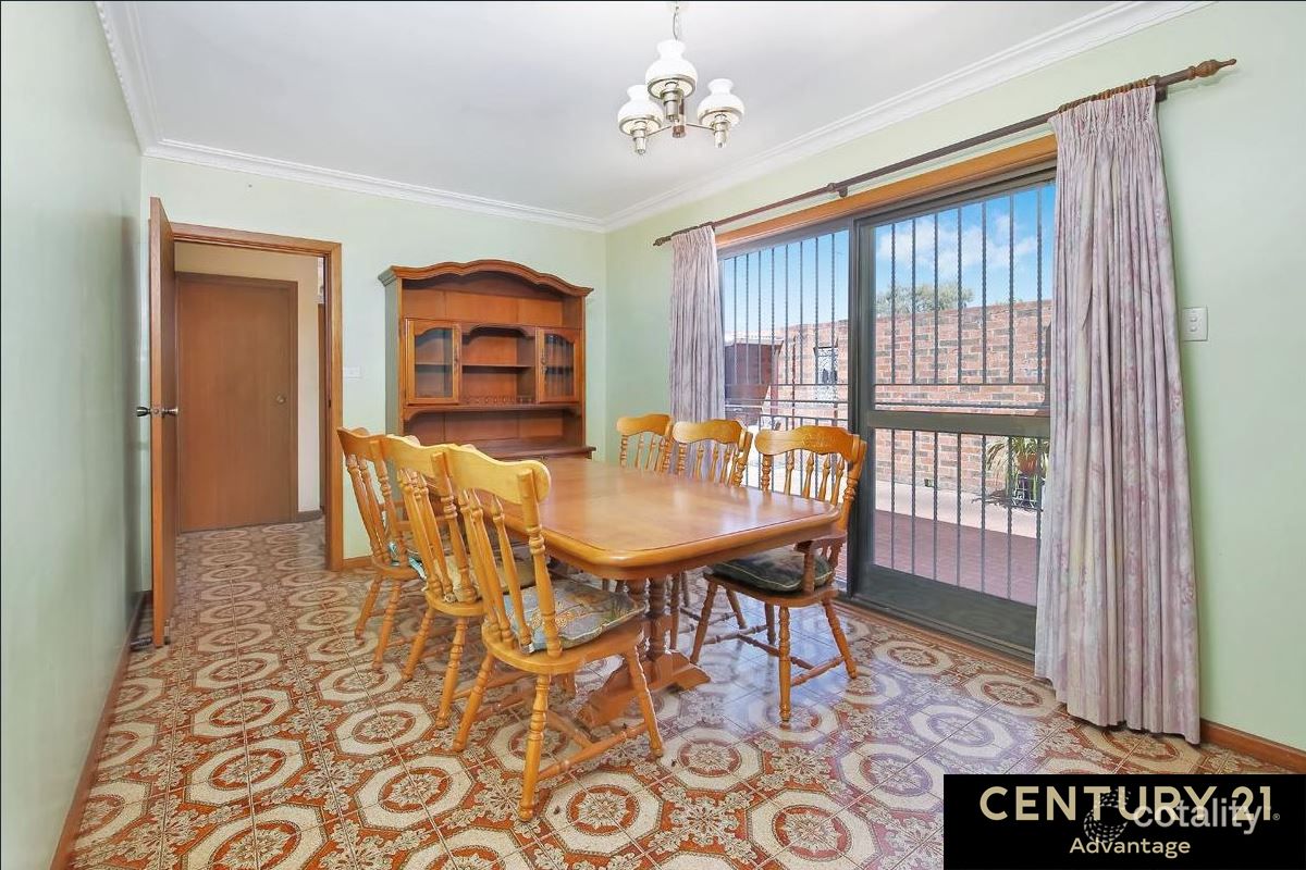 38 Camillo St, Pendle Hill, NSW 2145