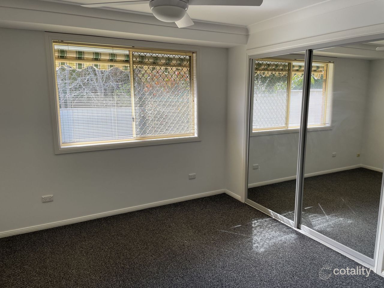 2/22 Starboard Cl, Rathmines, NSW 2283