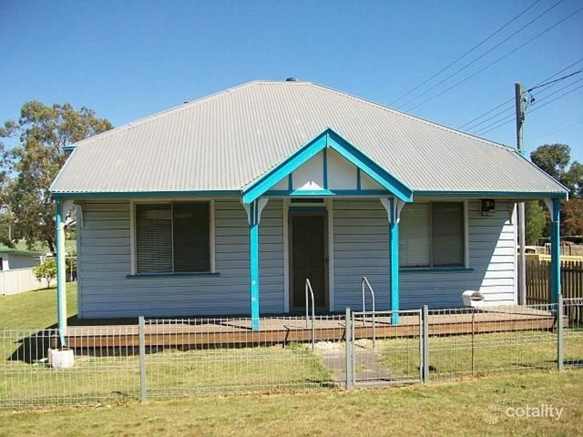 52 Sixth St, Weston, NSW 2326