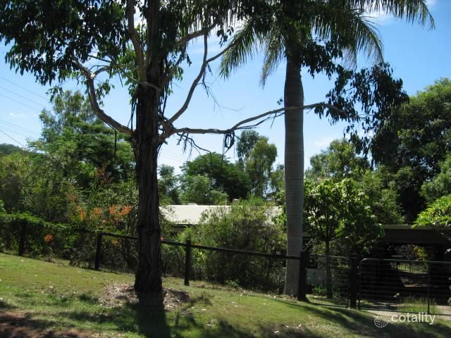 29 Elizabeth St, Esk, QLD 4312