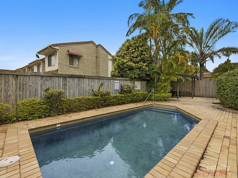 3/64 Esplanade, Golden Beach, QLD 4551
