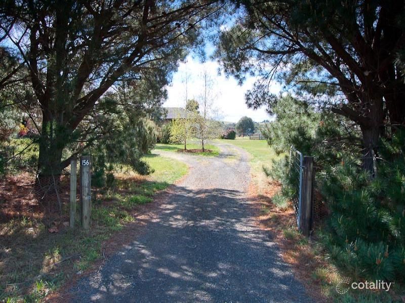 156 Sandy Creek Rd, Riddells Creek, VIC 3431
