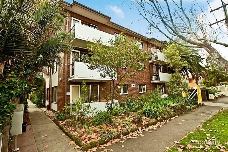 12/10 Dickens St, Elwood, VIC 3184