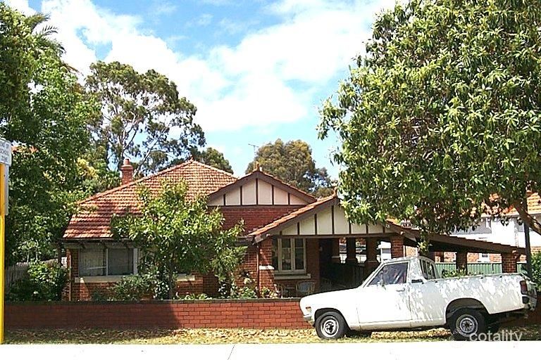 78 Rookwood St, Menora, WA 6050