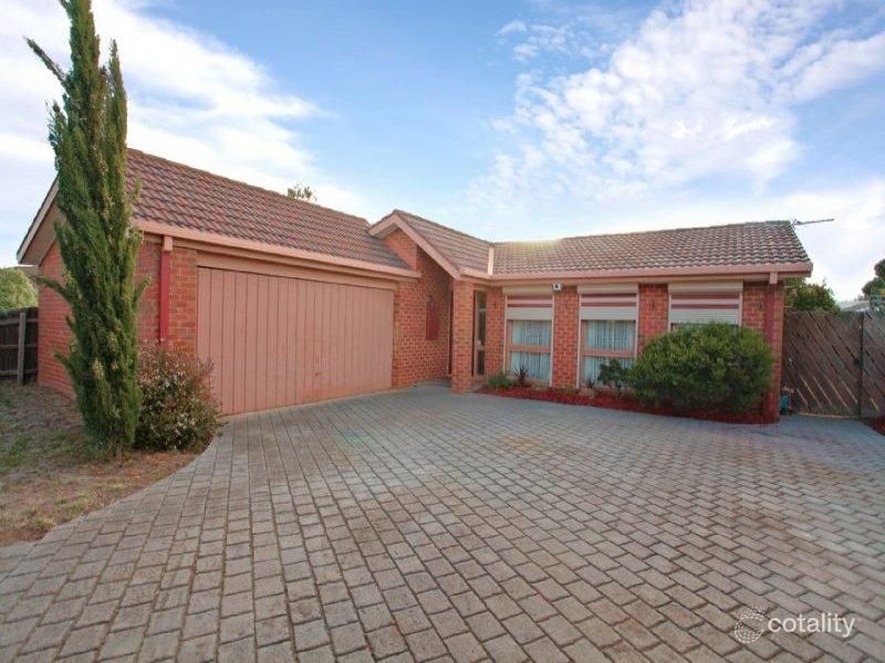 76 Whitsunday Dr, Hoppers Crossing, VIC 3029