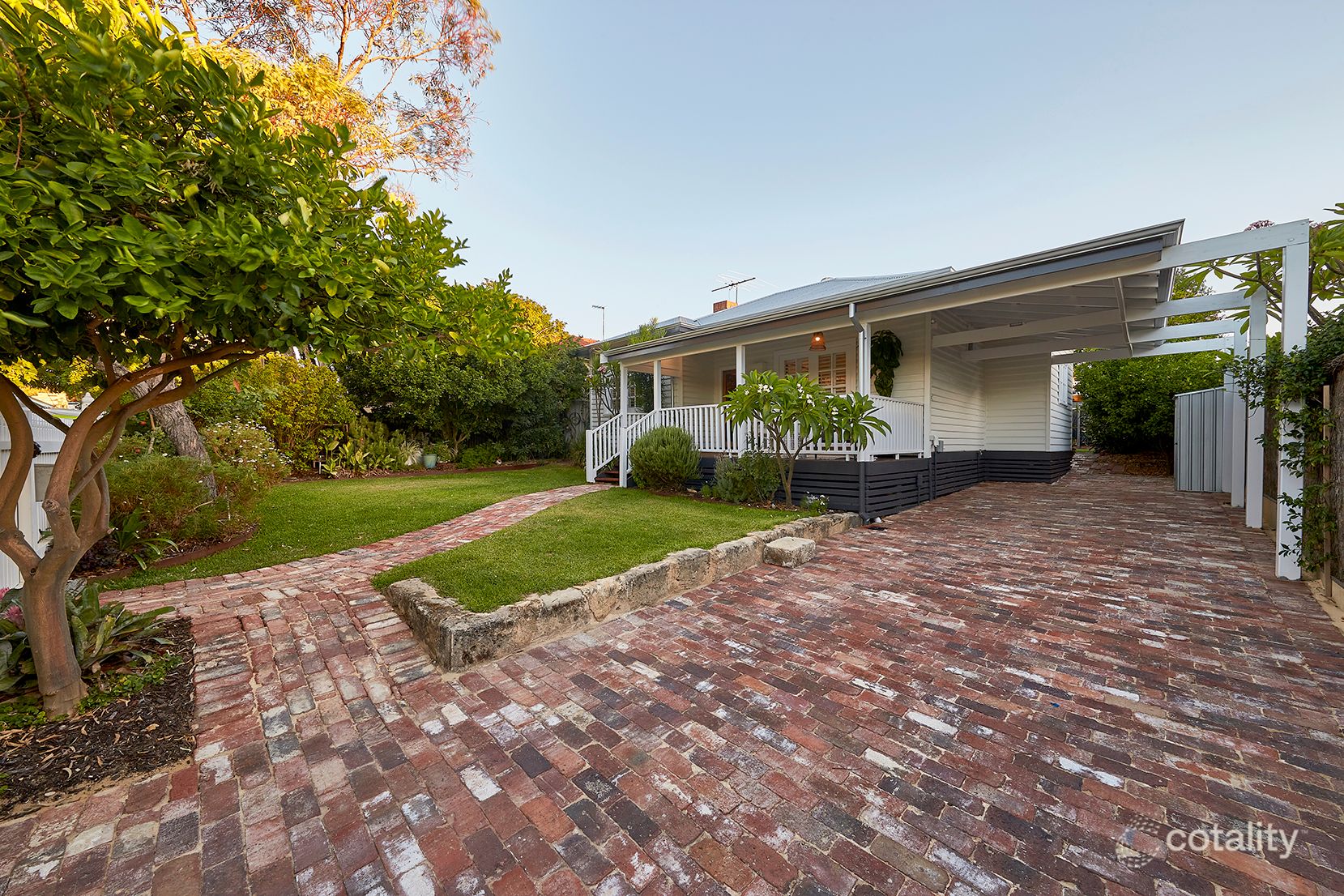8 Jameson St, Mosman Park, WA 6012