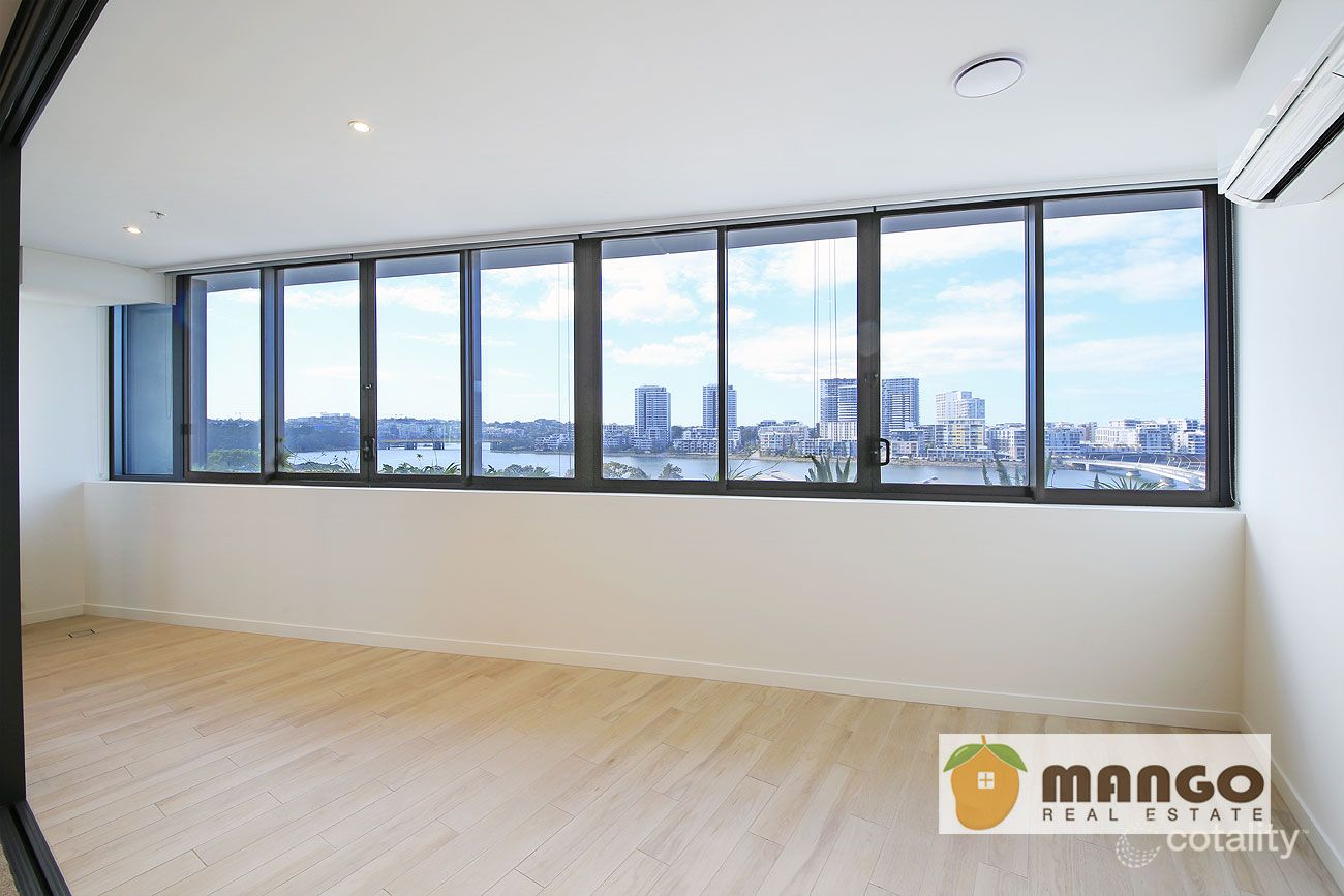 702/11 Wentworth Pl, Wentworth Point, NSW 2127