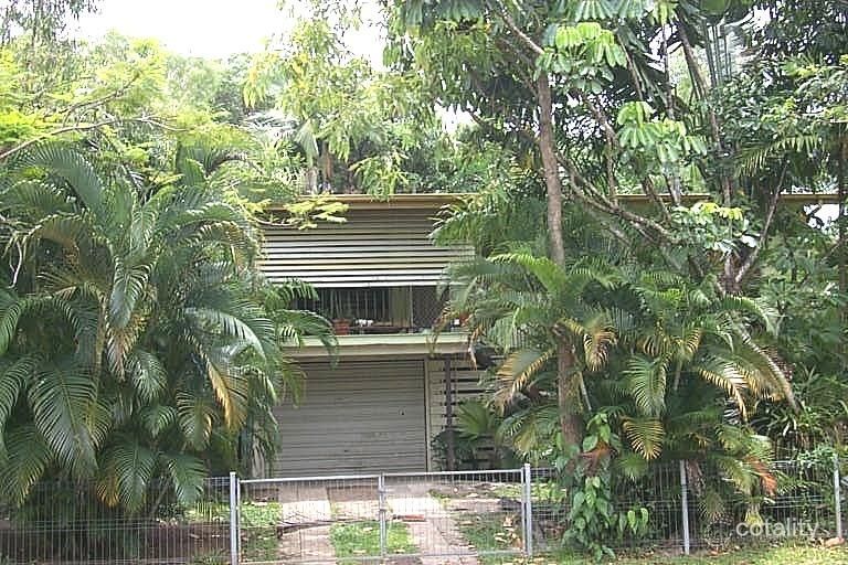 2 Oxley St, Edge Hill, QLD 4870