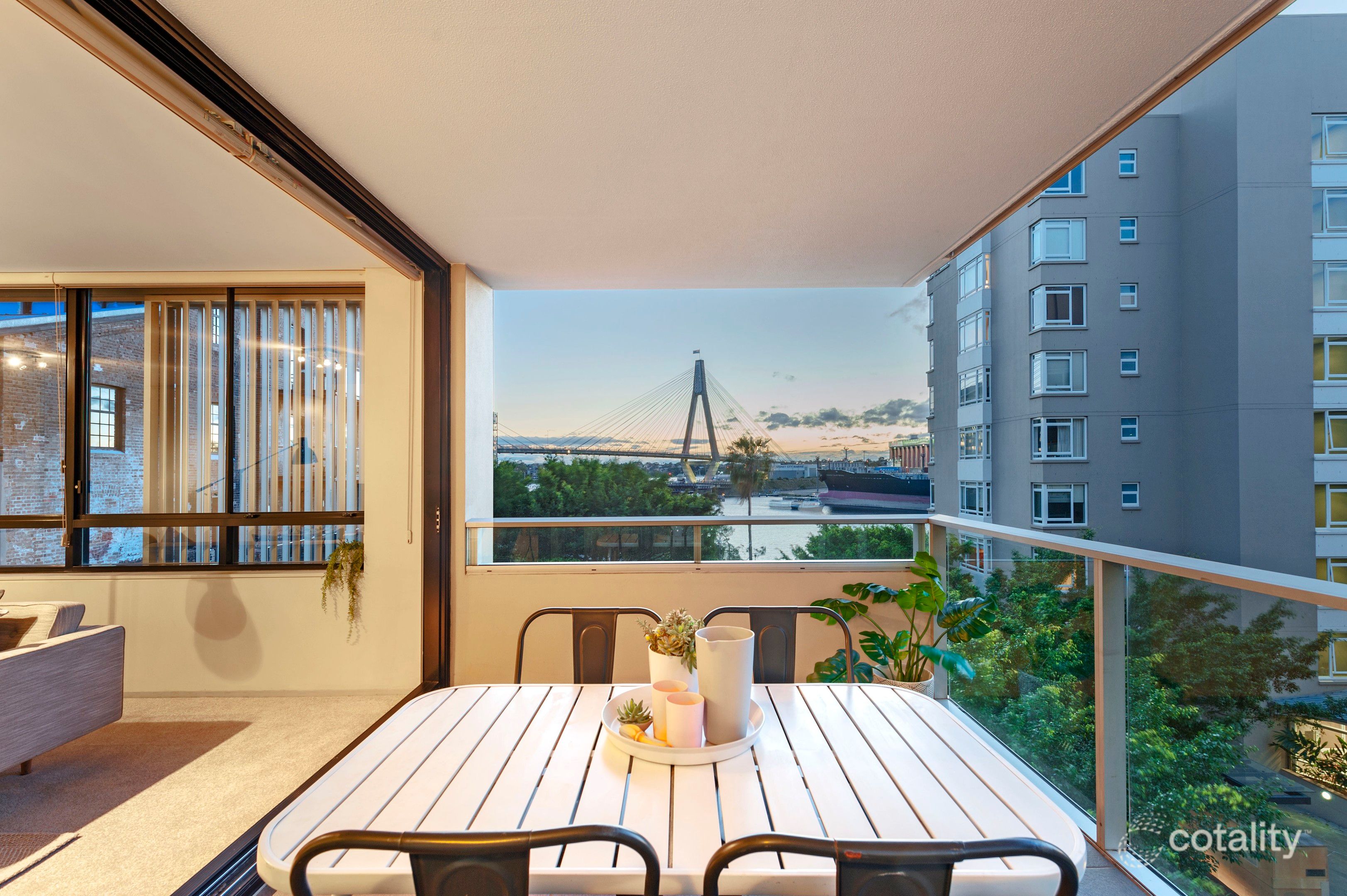 401/25 Refinery Dr, Pyrmont, NSW 2009