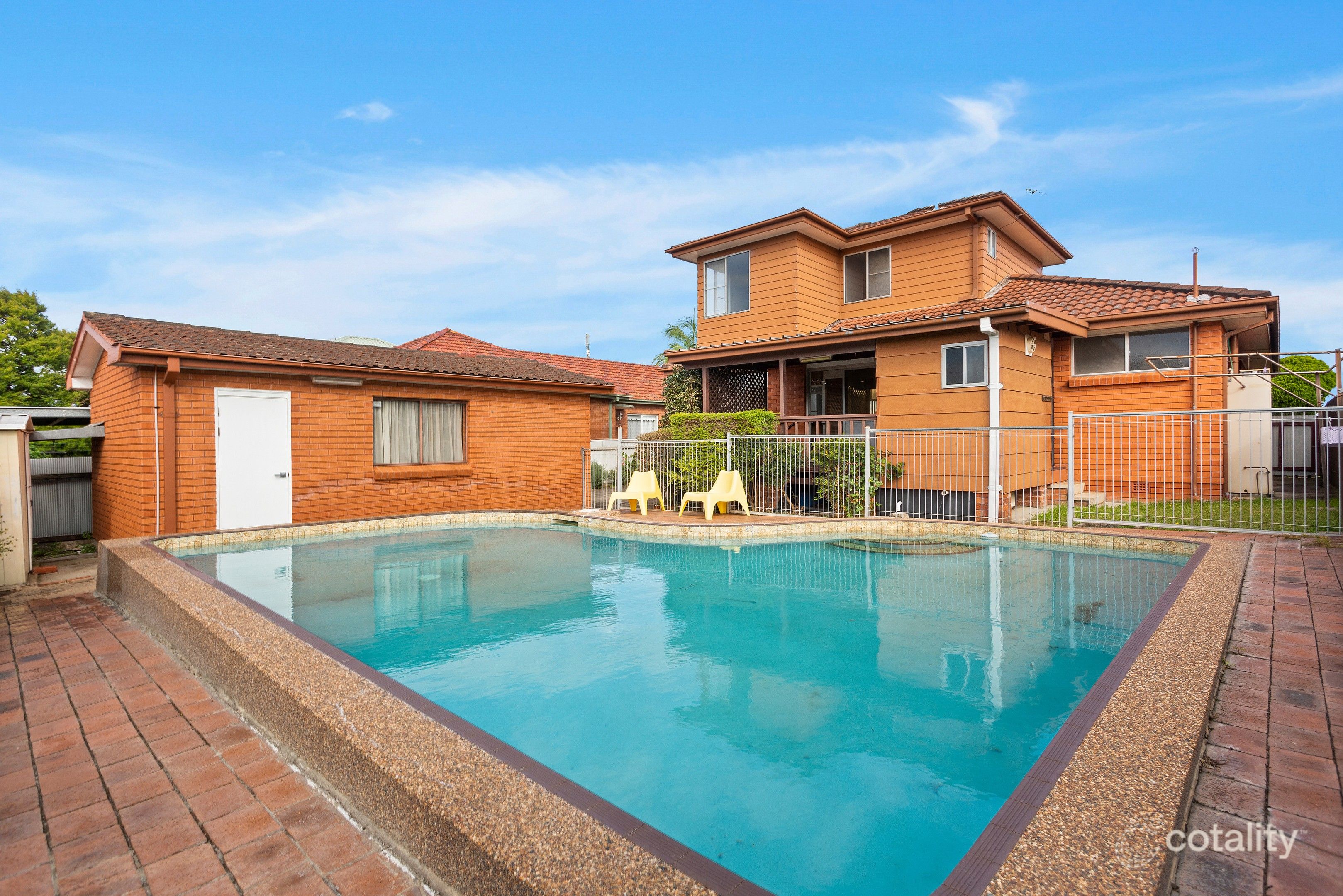 88 Blackman Pde, Unanderra, NSW 2526