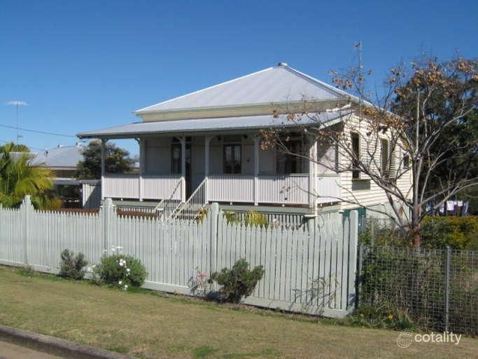 8 Golf Ave, Boonah, QLD 4310