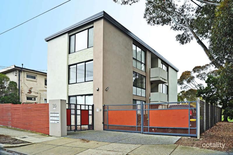 1/30 Pearson St, Brunswick West, VIC 3055
