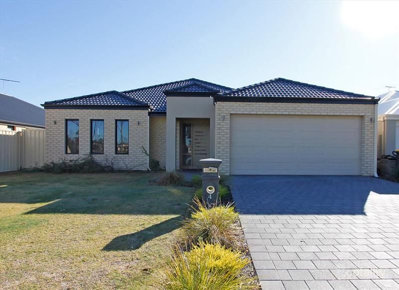 4 Warru Gdns, Success, WA 6164