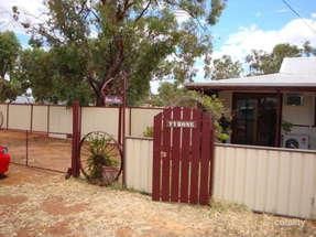 19 Russell St, Perenjori, WA 6620