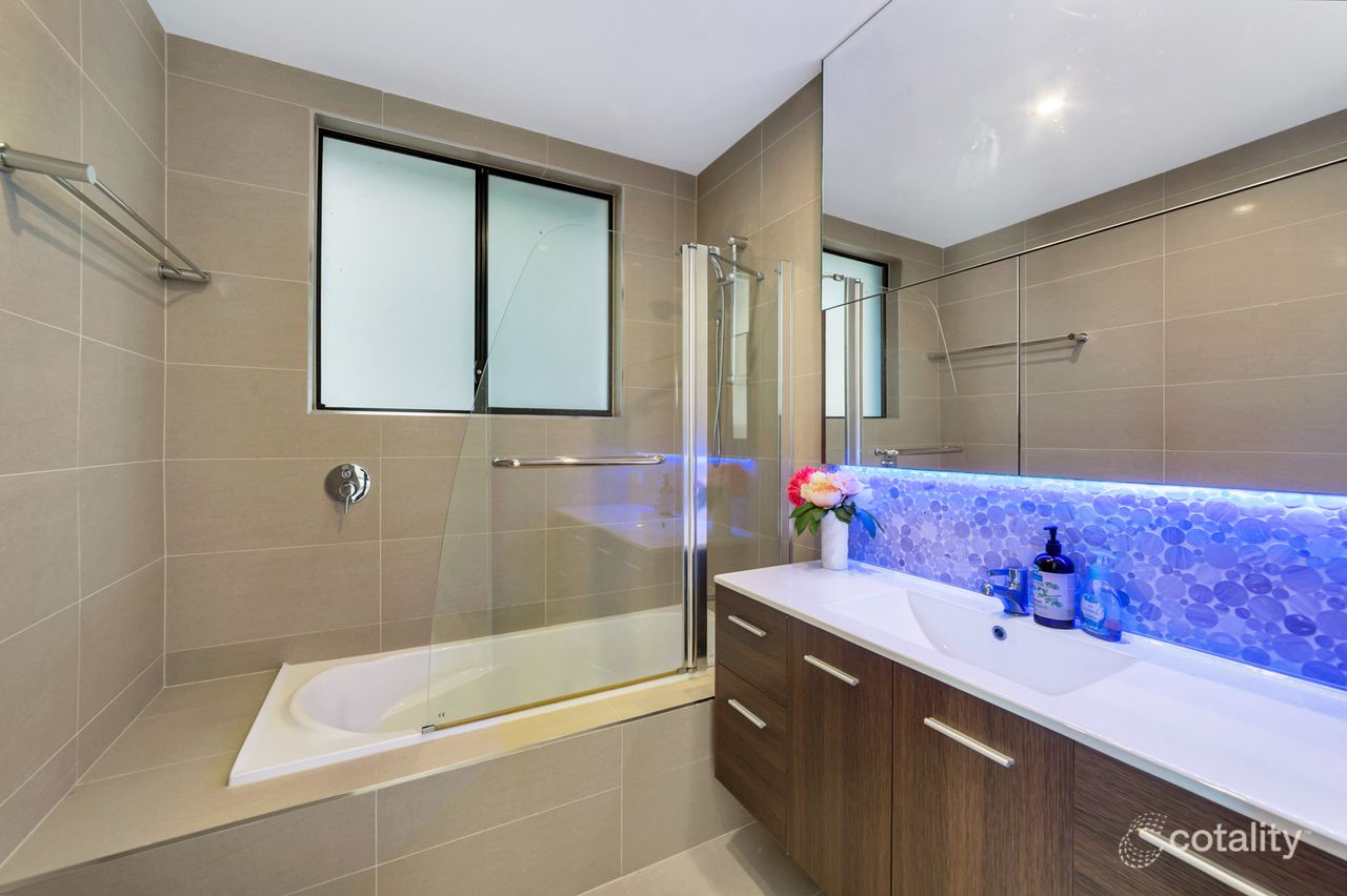 18/39-41 Clarence Rd, Indooroopilly, QLD 4068
