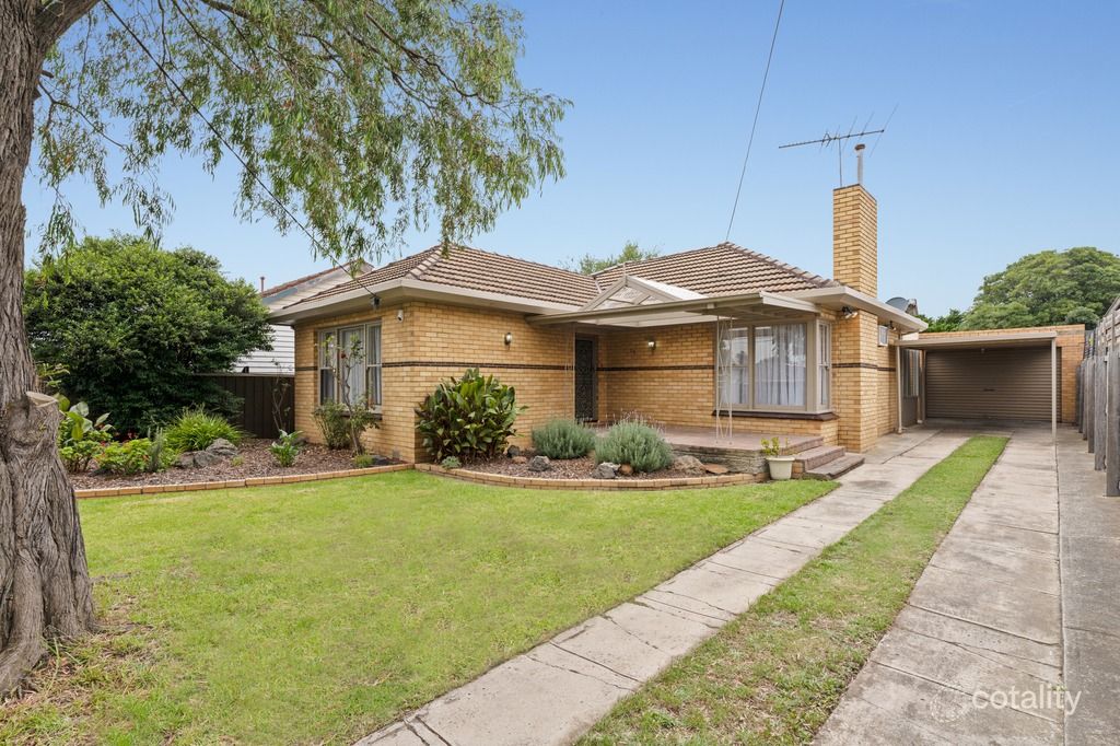 13 Castleton Rd, Herne Hill, VIC 3218
