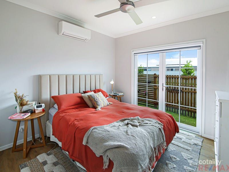 14 Adrian Cct, Nirimba, QLD 4551