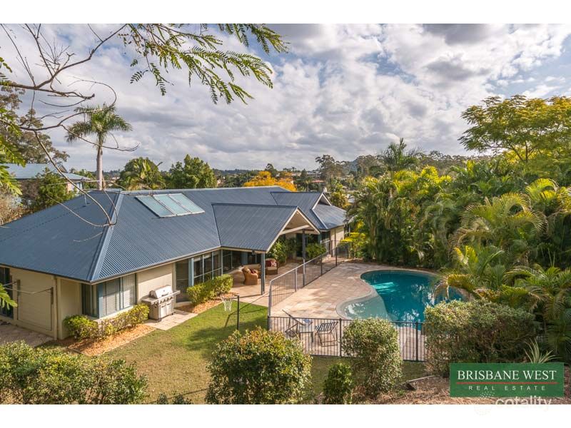 36 Clarkson Pl, Kenmore Hills, QLD 4069