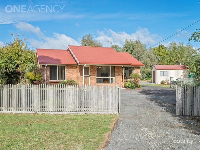 4 Swan Point Rd, Swan Point, TAS 7275