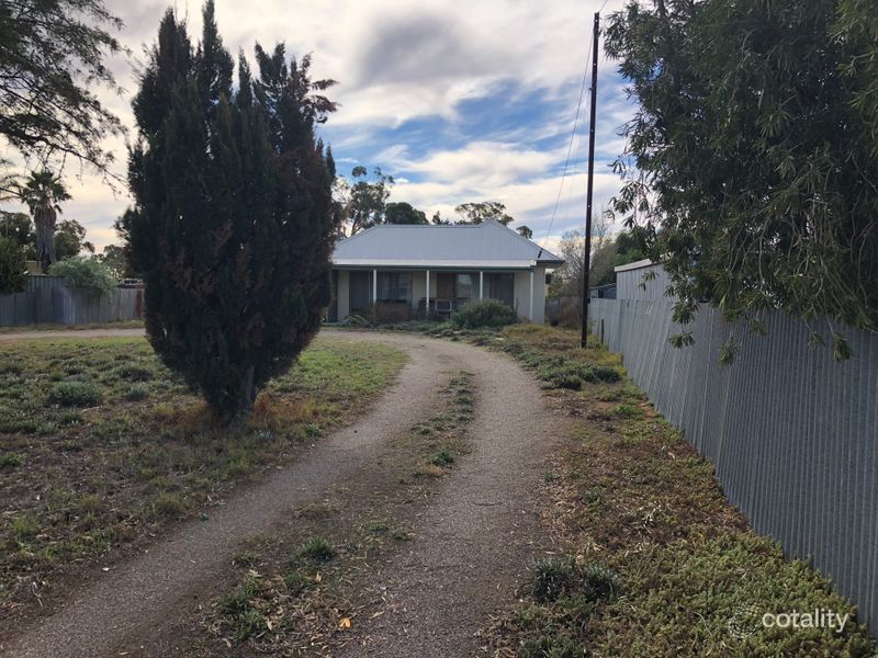 72 Hill St, Murray Bridge, SA 5253