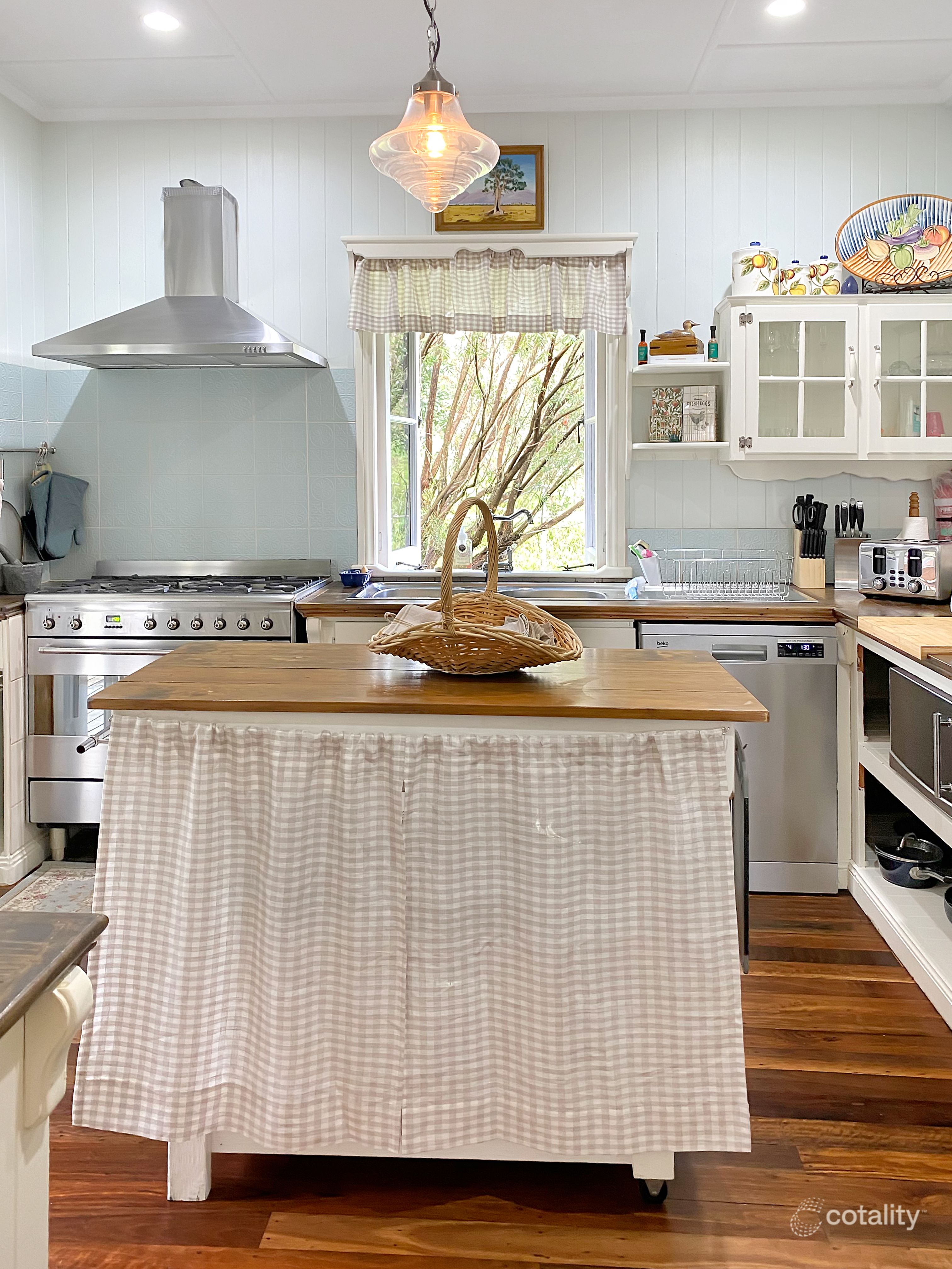 51 Summerholm Rd, Summerholm, QLD 4341