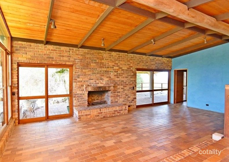 448 Upper Brookfield Rd, Upper Brookfield, QLD 4069