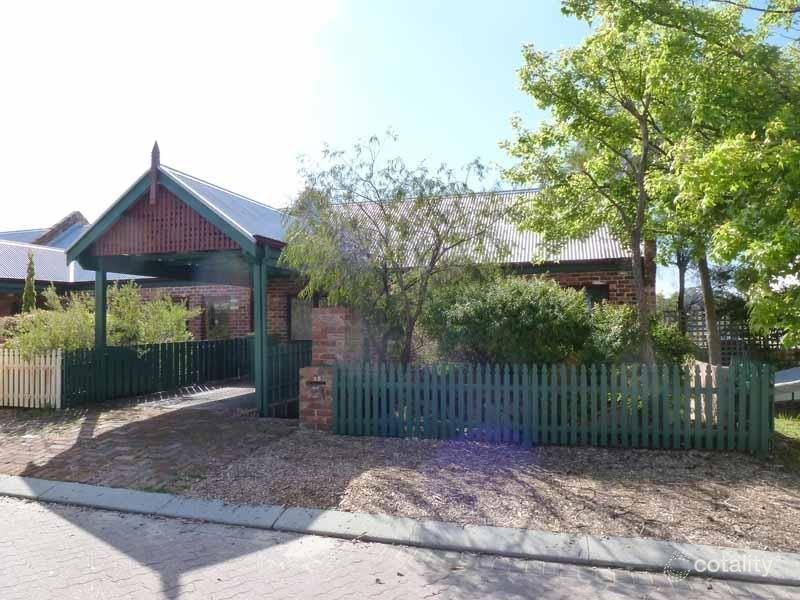 25 Bolton Pl, Fremantle, WA 6160