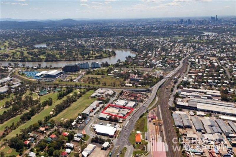769 Fairfield Rd, Yeerongpilly, QLD 4105
