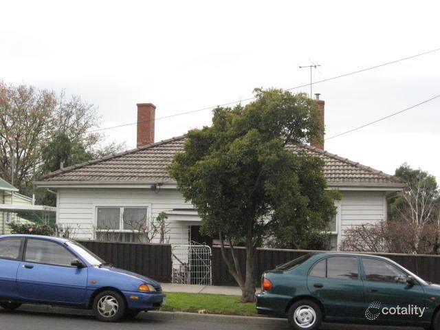 29 Vanberg Rd, Essendon, VIC 3040