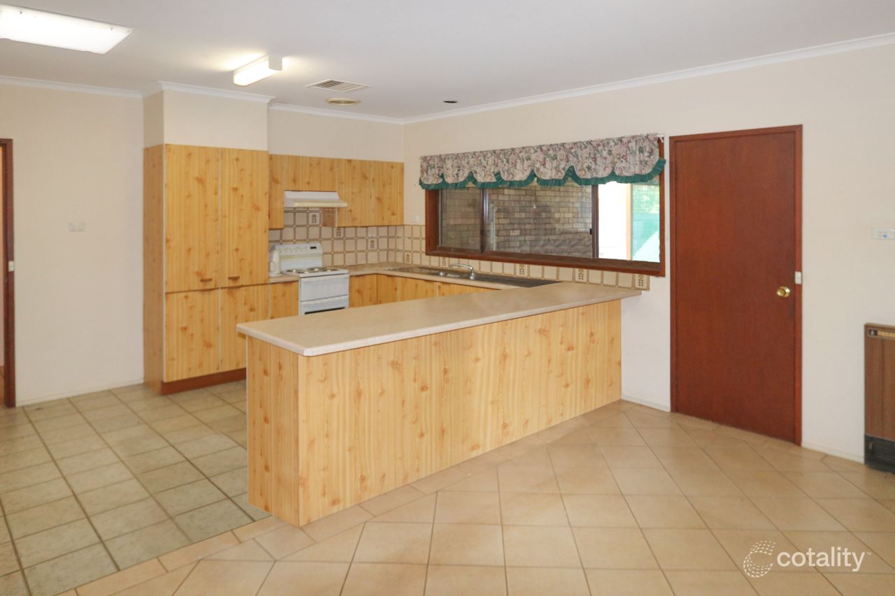 22 Hyde St, West Wyalong, NSW 2671