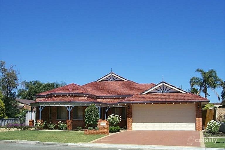 12 Oldham Pl, Leeming, WA 6149