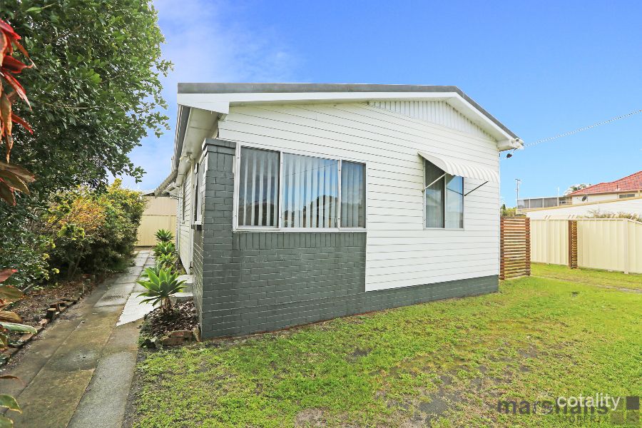3 Marriot St, Belmont South, NSW 2280