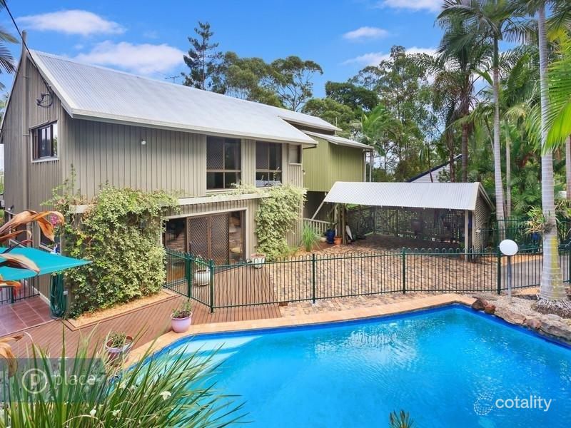 62 Cedarleigh Rd, Kenmore, QLD 4069